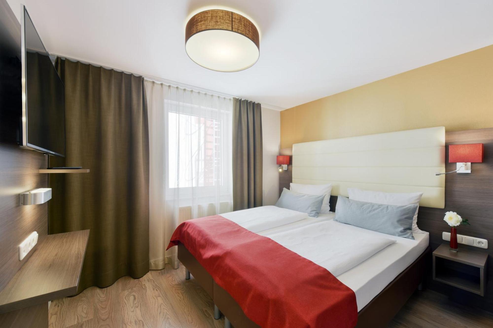 Koos Hotel&apartments - Aparthotel 4*