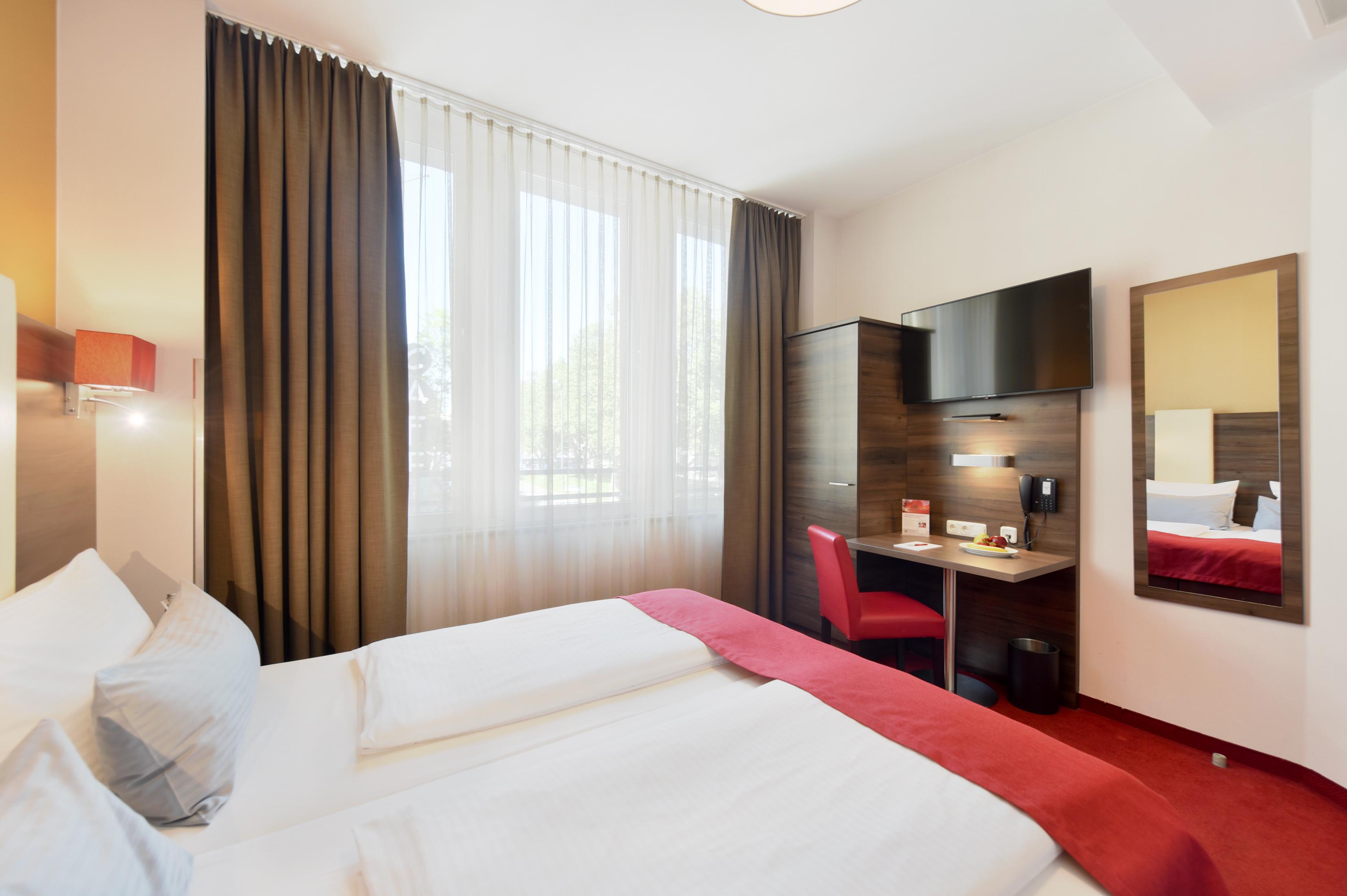 Koos Hotel&apartments - Munich